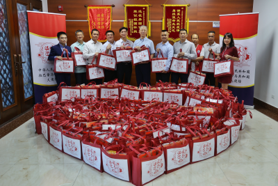 驻巴拿马大使魏强-1.png